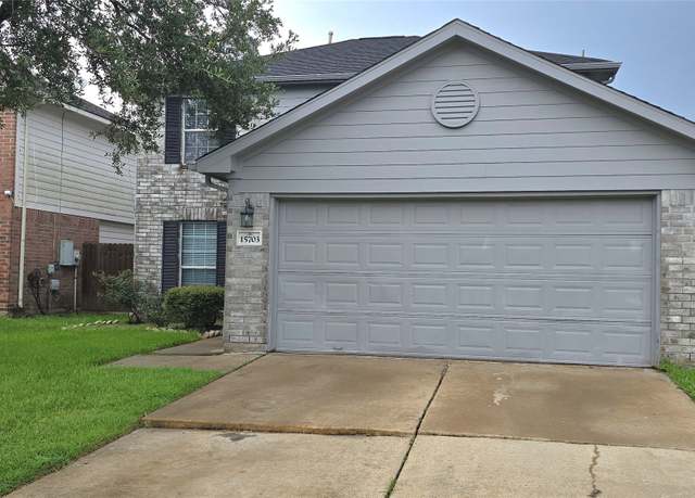 Property at 15703 Briargate Ct, Houston, TX 77489, 4 beds, 2.5 baths