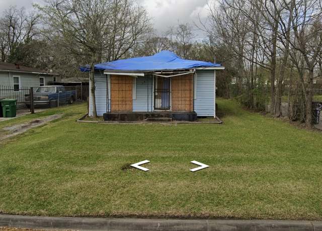Property at 2419 Lucas St, Houston, TX 77026, 1 bed, 1 bath