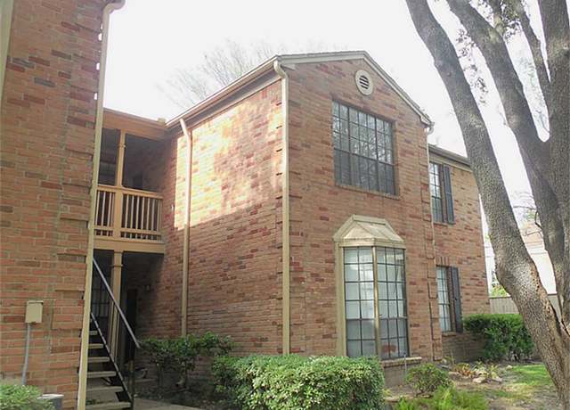 Property at 2255 Braeswood Park Dr #218, Houston, TX 77030, 1 bed, 1 bath