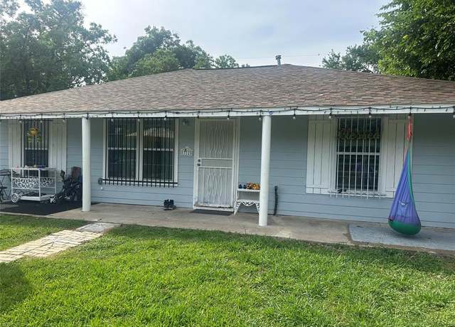 Property at 5325 Tarawa Rd, Houston, TX 77033, 3 beds, 1.5 baths