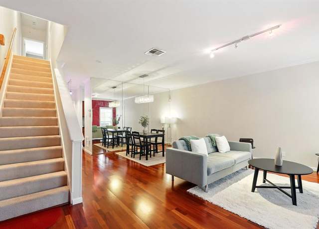 Property at 4001 Tanglewilde St #304, Houston, TX 77063, 2 beds, 2.5 baths