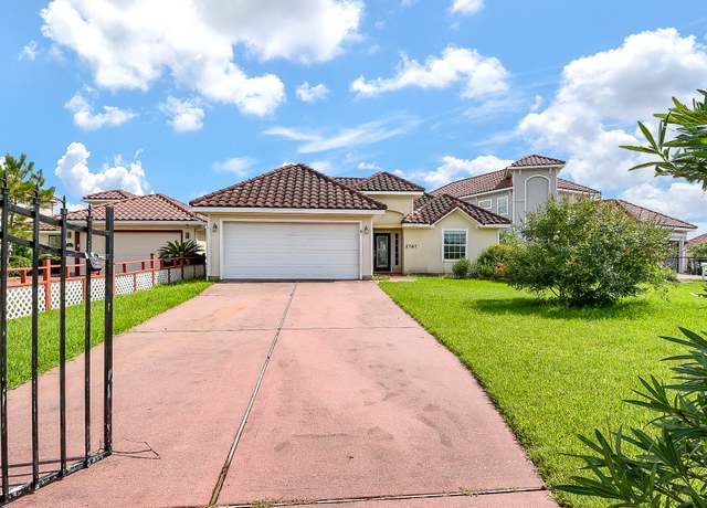 Property at 2767 Broadway St, San Leon, TX 77539, 3 beds, 2 baths
