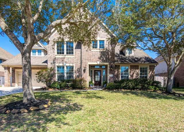 Property at 1724 Pampas Trail Dr, Friendswood, TX 77546, 5 beds, 4 baths