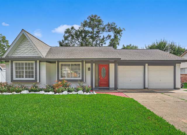 Property at 9211 Blankenship Dr, Houston, TX 77080, 3 beds, 2 baths