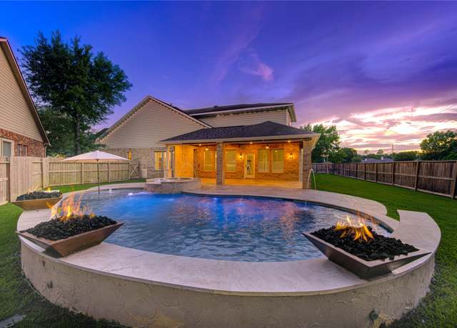 Property at 18511 Yellowstone Trl, Humble, TX 77346, 4 beds, 2.5 baths
