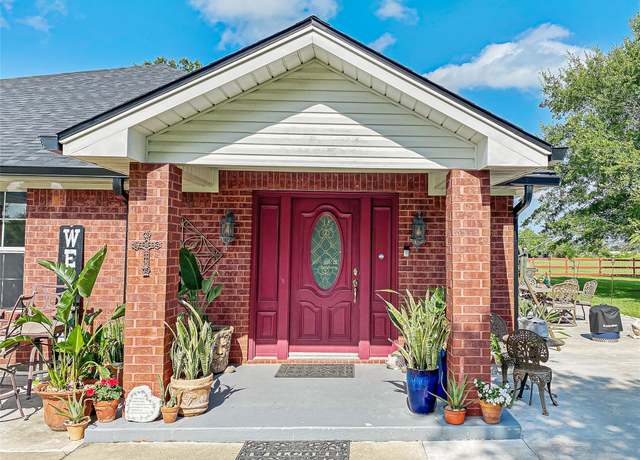Property at 11971 Labelle Rd, Beaumont, TX 77705, 4 beds, 3 baths