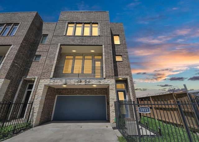 Property at 1811 Mcilhenny St, Houston, TX 77004, 3 beds, 3.5 baths