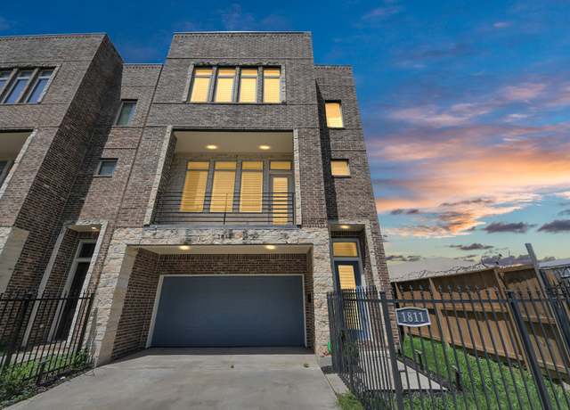 Property at 1811 Mcilhenny St, Houston, TX 77004, 3 beds, 3.5 baths
