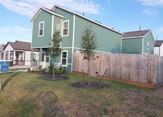 Property at 6431 Liverpool St, Houston, TX 77021, 4 beds, 3.5 baths