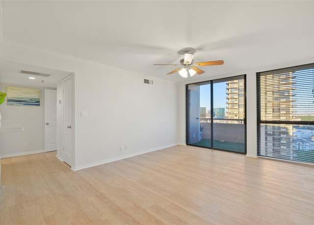 Property at 3525 Sage Rd #1705, Houston, TX 77056, 1 bed, 1 bath
