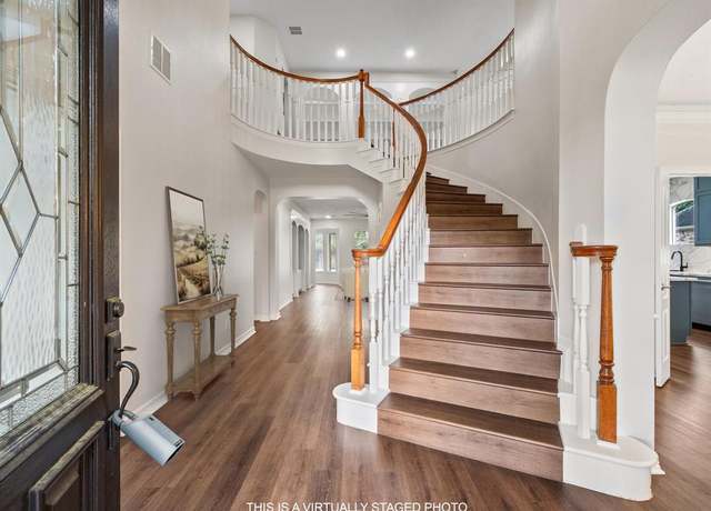 Property at 10218 Earlington Manor Dr, Spring, TX 77379, 4 beds, 3.5 baths