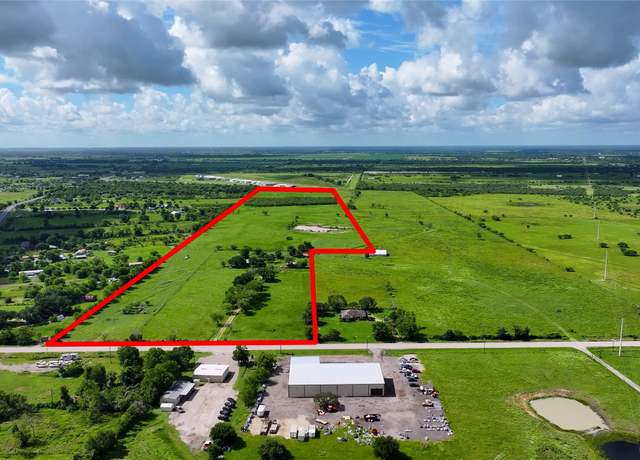 Property at 12617 Fm 1887 Rd, Hempstead, TX 77445, 3 beds