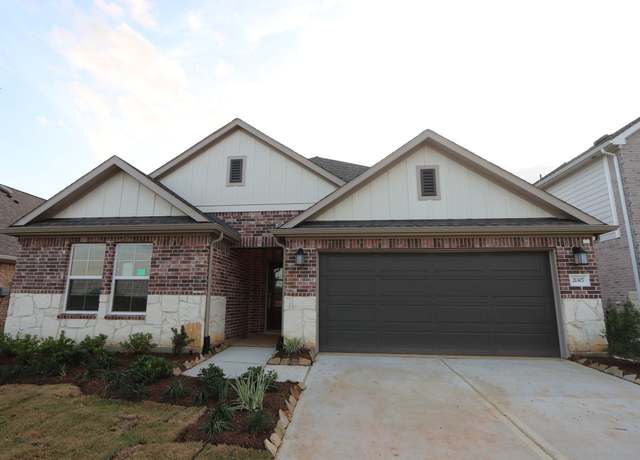 Property at 21307 Mountain Haya Trl, Tomball, TX 77377, 4 beds, 2 baths