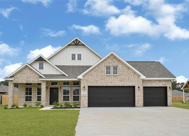 Property at 117 Big Spring Dr, Anahuac, TX 77514, 3 beds, 2 baths
