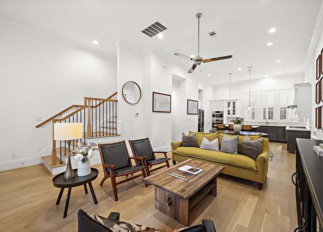 Property at 4035 Leeland St, Houston, TX 77023, 3 beds, 3.5 baths