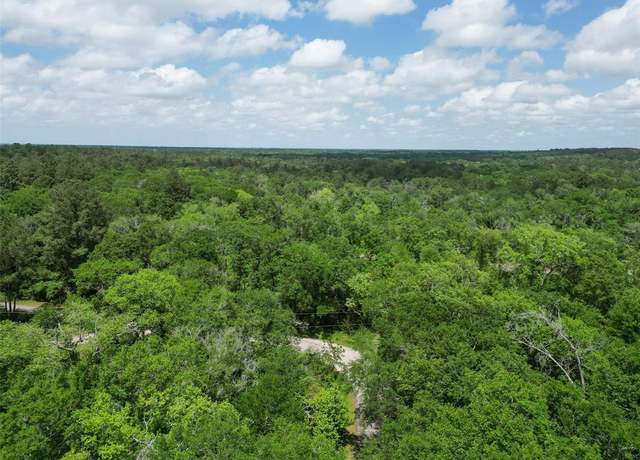Property at 38006 Park View Dr, Hempstead, TX 77445