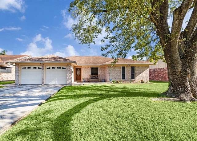 Property at 13919 Lantern Ln, Houston, TX 77015, 4 beds, 2 baths