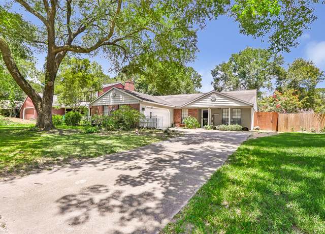 Property at 5314 Creek Shadows Dr, Houston, TX 77339, 3 beds, 2 baths