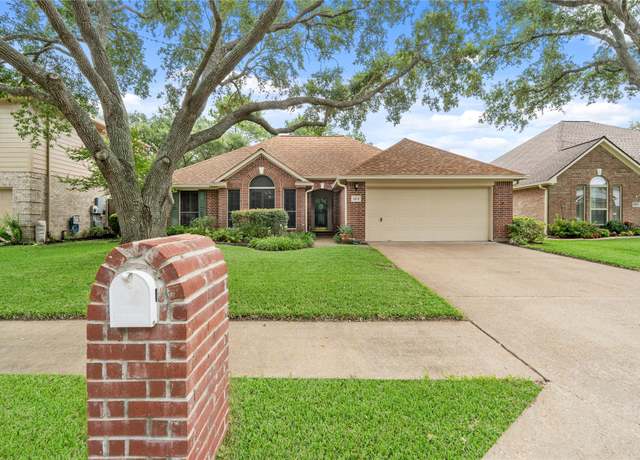 Property at 1424 Hudgens Ave, Katy, TX 77493, 3 beds, 2 baths