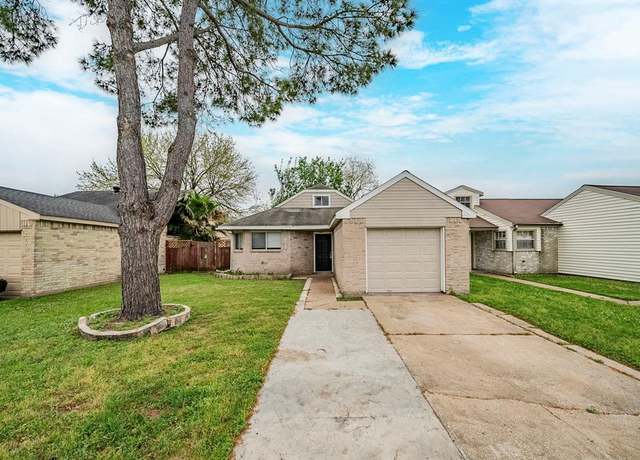 Property at 13215 Vista Oro Dr, Houston, TX 77041, 3 beds, 1.5 baths