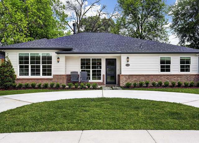 Property at 5326 Windswept Ln, Houston, TX 77056, 4 beds, 3 baths