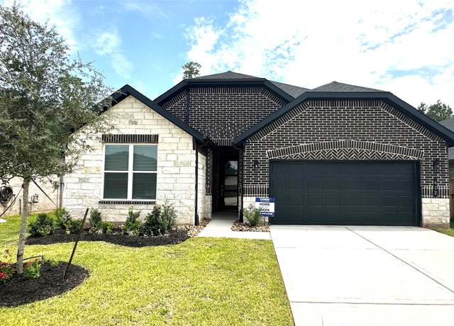 Property at 412 Springfield Terrace Dr, Conroe, TX 77304, 4 beds, 2 baths