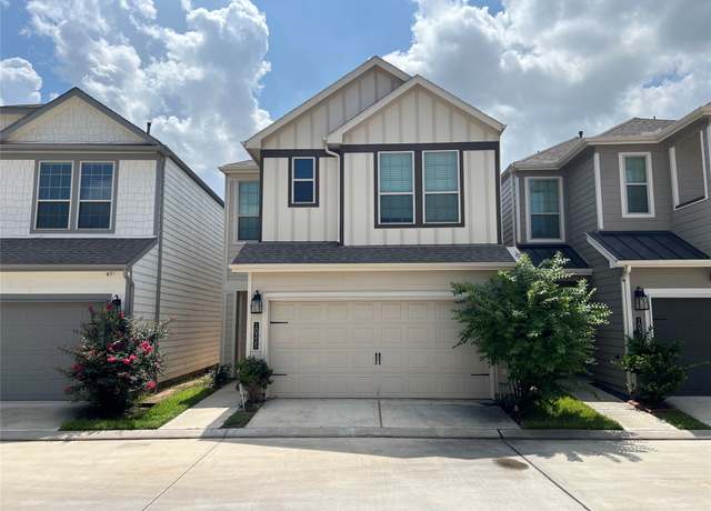 Property at 10315 Harmon Smith Dr, Houston, TX 77025, 3 beds, 2.5 baths