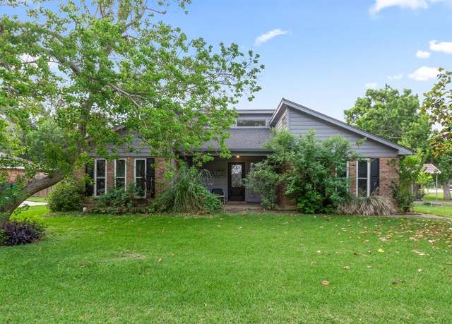 Property at 535 Oyster Creek Dr, Richwood, TX 77531, 3 beds, 2 baths
