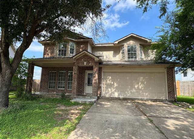 Property at 3505 Stonegate Cir, Pearland, TX 77584, 4 beds, 2.5 baths