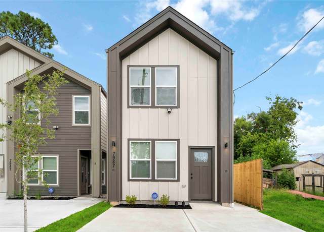 Property at 7987 Chateau St Unit C/D, Houston, TX 77028, 3 beds, 2 baths