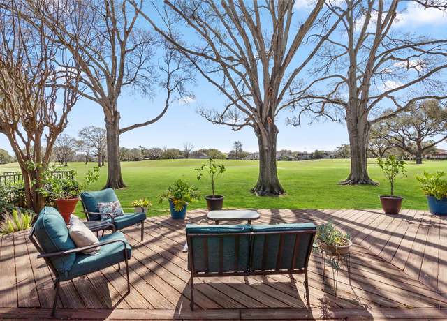 Property at 2526 Country Club Blvd, Sugar Land, TX 77478, 3 beds, 2.5 baths