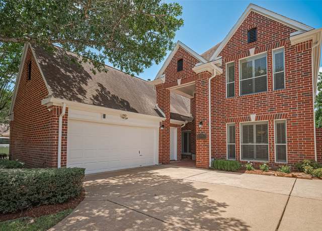 Property at 2938 Lake View Dr, Missouri City, TX 77459, 3 beds, 3 baths