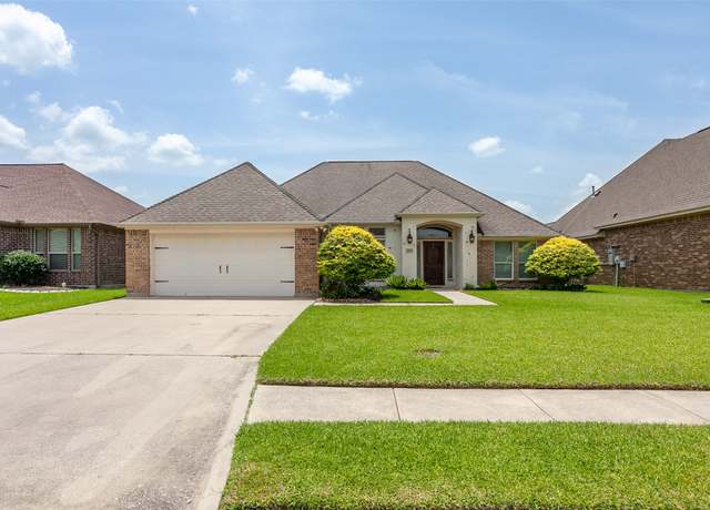 Property at 3665 Canyon Ln, Beaumont, TX 77713, 4 beds, 2.5 baths