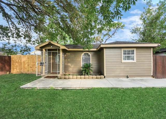 Property at 1518 Thomas Ave, Pasadena, TX 77506, 3 beds, 1.5 baths