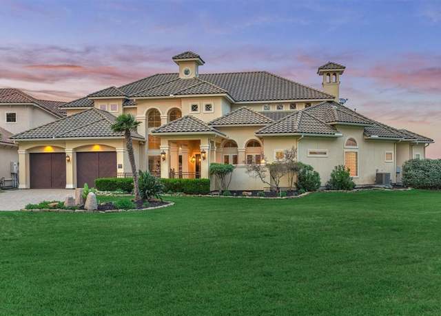 Property at 28822 Saddle Oak Dr, Montgomery, TX 77356, 4 beds, 4.5 baths
