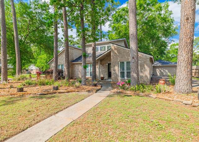 Property at 2003 Parkdale Dr, Houston, TX 77339, 4 beds, 2.5 baths