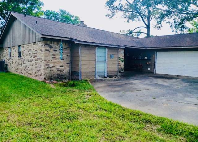 Property at 903 Happy Holw, Sweeny, TX 77480, 3 beds, 2 baths