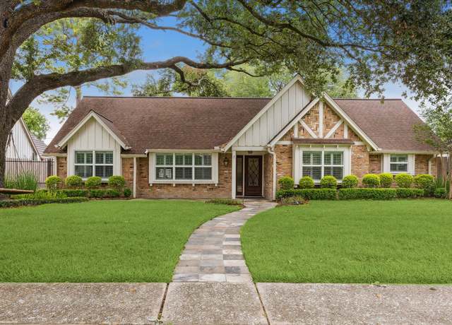 Property at 12310 Woodthorpe Ln, Houston, TX 77024, 3 beds, 2.5 baths