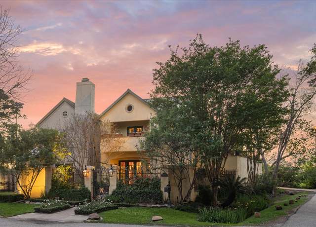 Property at 6642 Wanita Pl, Houston, TX 77007, 4 beds, 3.5 baths