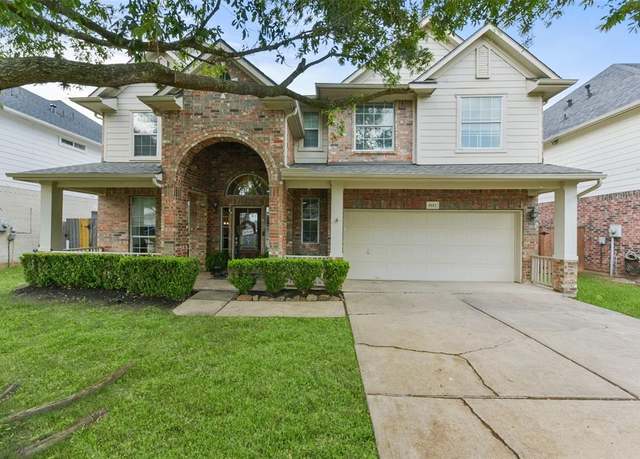 Property at 8115 Buffalo Springs Ct, Sugar Land, TX 77479, 5 beds, 3.5 baths