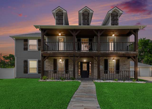 Property at 4213 Pine Mill Ct, Pearland, TX 77584, 5 beds, 3.5 baths