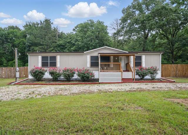Property at 20 N Fork Ln, Huntsville, TX 77320, 3 beds, 2 baths