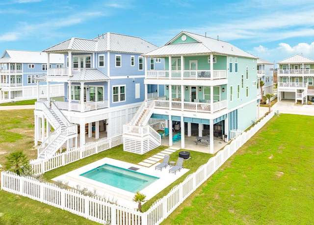 Property at 11371 Starfish, Galveston, TX 77554, 4 beds, 4.5 baths
