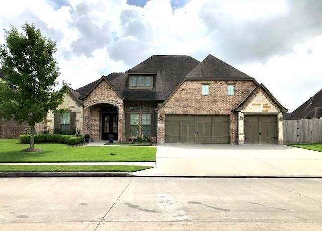 Property at 3512 Valmont Ave, Beaumont, TX 77706, 4 beds, 3 baths