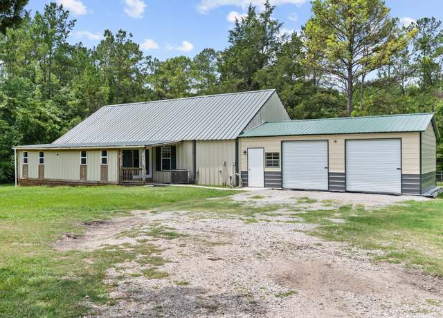 Property at 9 Wood Forest Dr, New Waverly, TX 77358, 4 beds, 2.5 baths