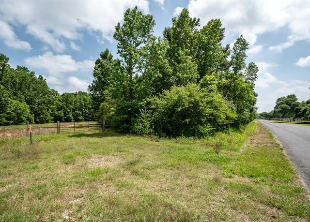 Property at 000 Lakeland Dr, Liberty, TX 77575