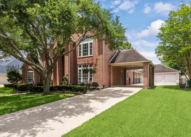 Property at 3003 Cedar Ridge Trl, Friendswood, TX 77546, 5 beds, 3.5 baths