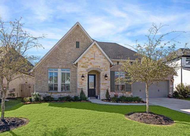 Property at 32332 Noble Creek Dr, Conroe, TX 77385, 3 beds, 2.5 baths