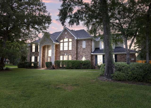 Property at 13276 Brookfield Ln, Conroe, TX 77302, 5 beds, 4.5 baths