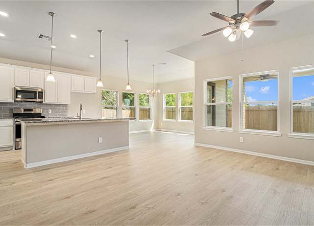 Property at 855 Waukegan Rd, Conroe, TX 77306, 4 beds, 2 baths